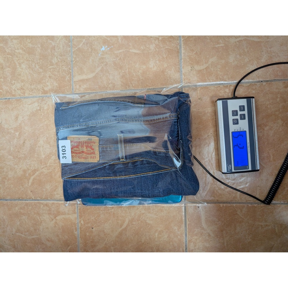 Levis 550 Mens Relaxed Fit Straight Leg Jeans Blue Medium Wash 48x32 01550-4886 - Picture 8 of 8